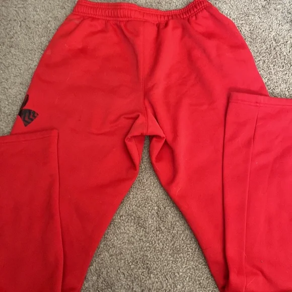 Red under armor sweat pants - Picture 3 of 3